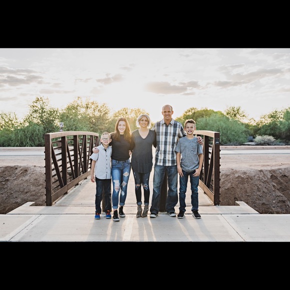 Meet your Posher, Felicia - Picture 1 of 1